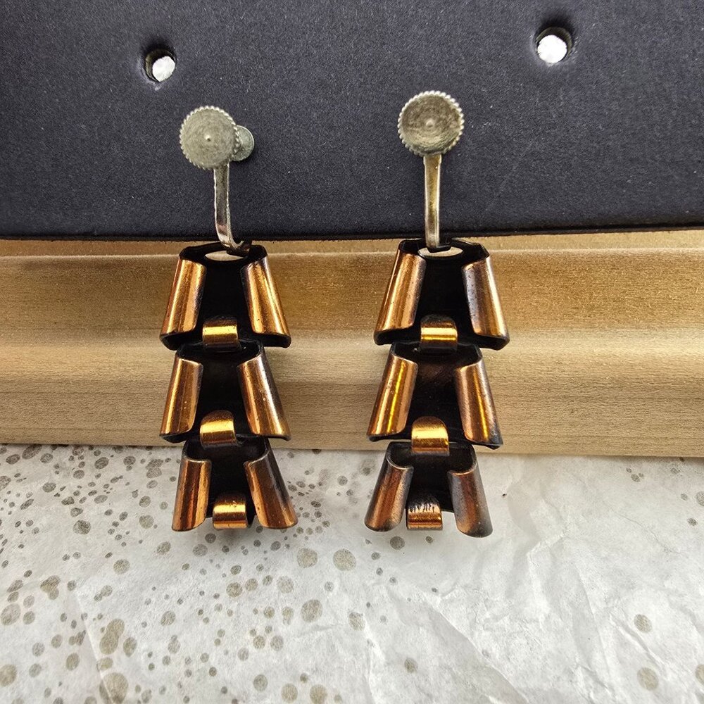 Vintage Copper Dangle Earrings Modernist Geometric Tiered Statement Screw-Back - Picture 4 of 11